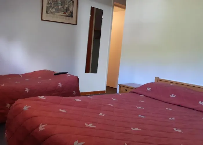 Du Grammont Отель 2*